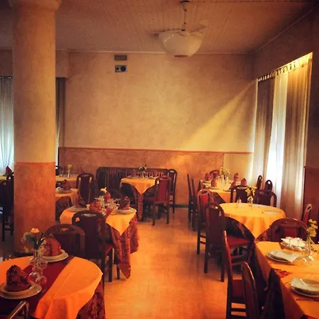 Hermitage Hotel 3*